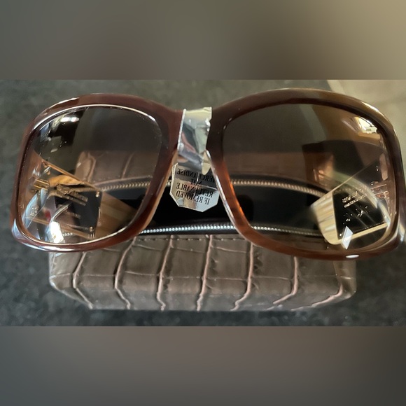 NEW - MIchael Kors Sunglasses - Picture 6 of 8